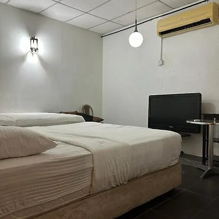 G99 Hotel George Town Exterior photo